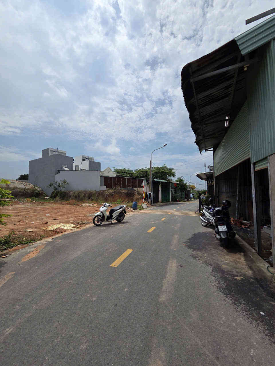 Bán đất 4.5x29m, hẻm Nguyễn Thị Tươi p. Tân Đông Hiệp