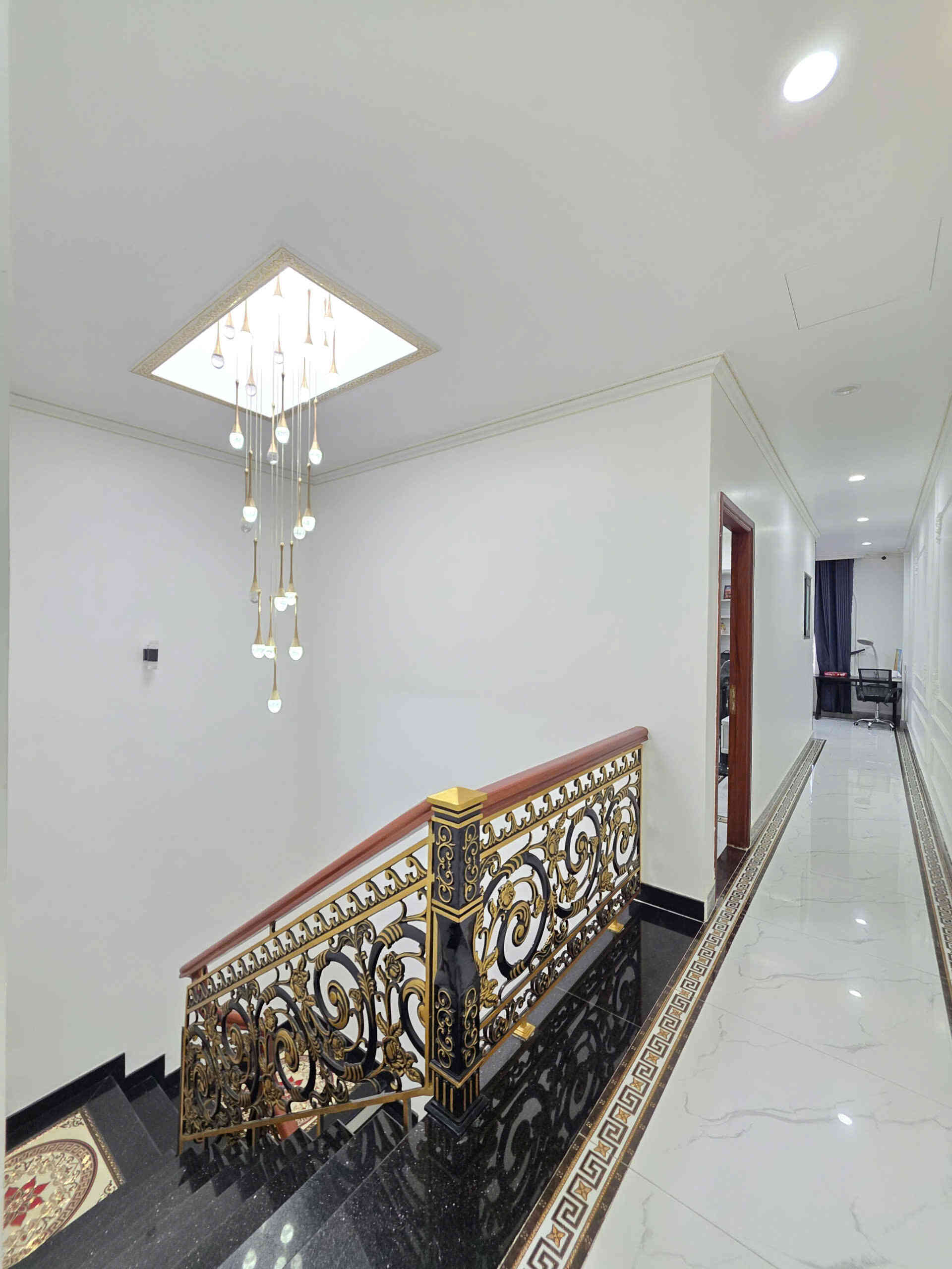 Bán nhà 1T2L 5x33m, mặt tiền Hùng Vương gần trường cấp 1,2