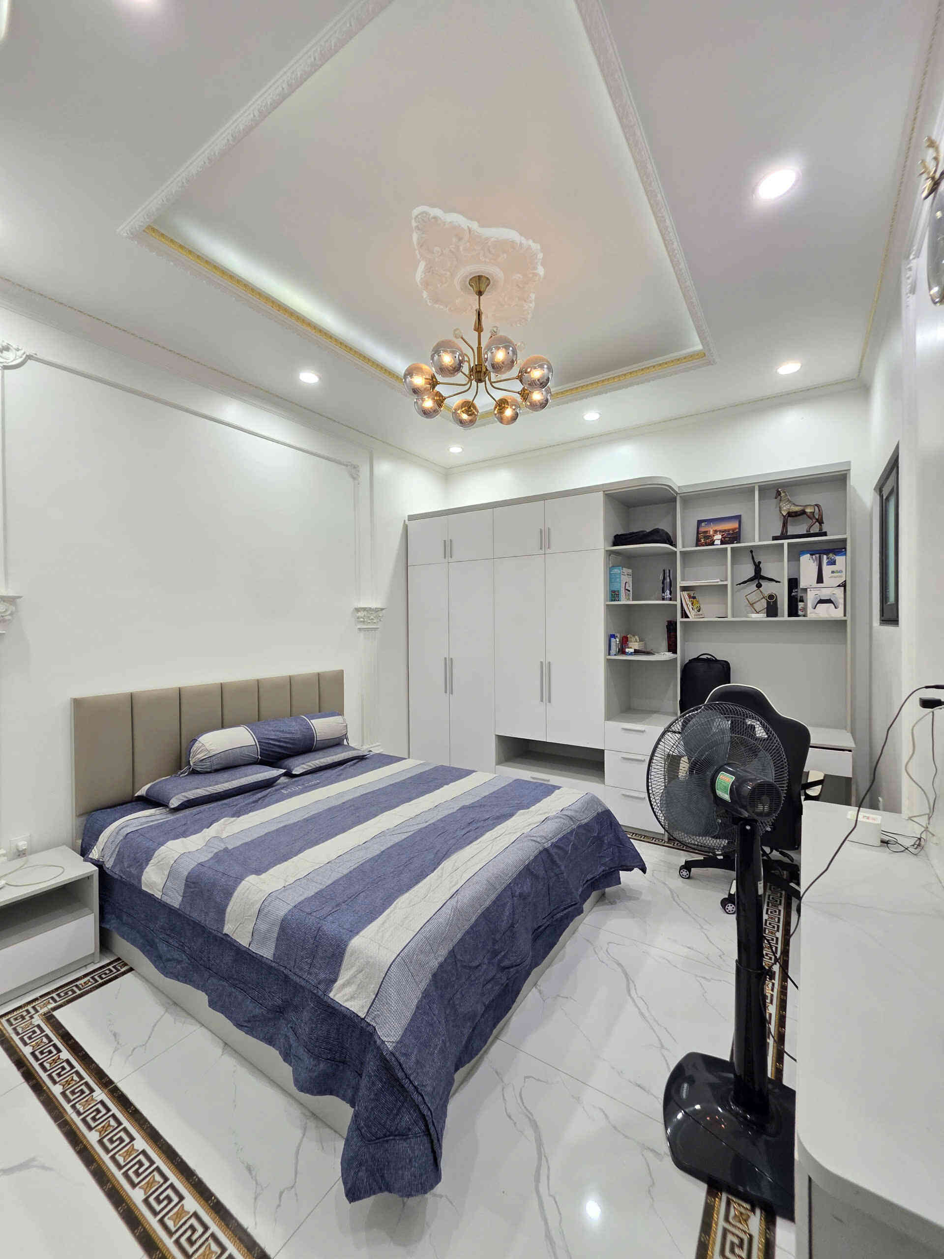 Bán nhà 1T2L 5x33m, mặt tiền Hùng Vương gần trường cấp 1,2