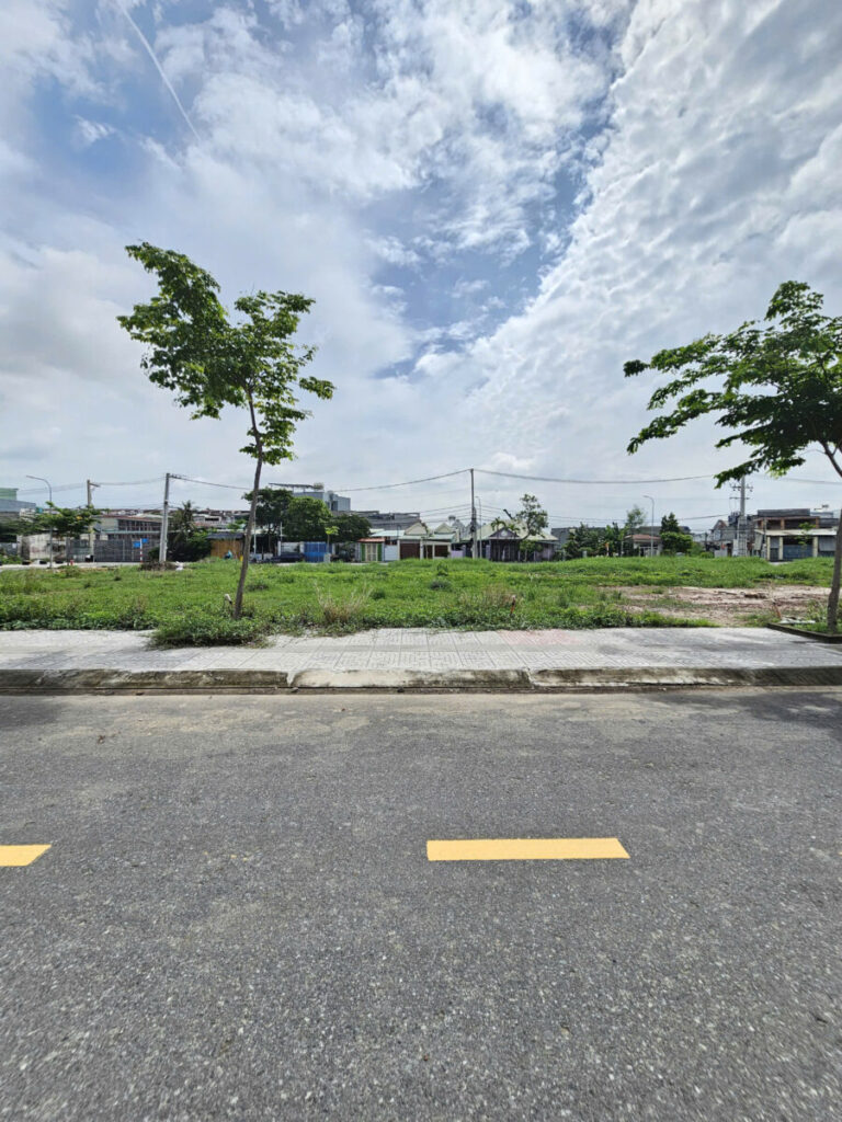 Bán đất 5x18m, đường D5 KDC Bửu Hòa p. Bửu Hòa gần công viên