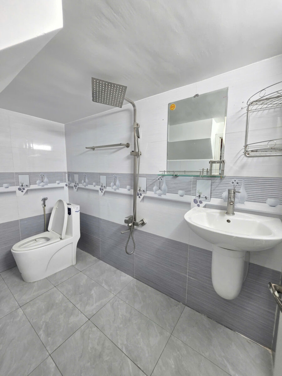 Bán nhà mới 1T2L 5.2x15m, hẻm Bình Hòa 3 p. Bình Hòa, full nội thất