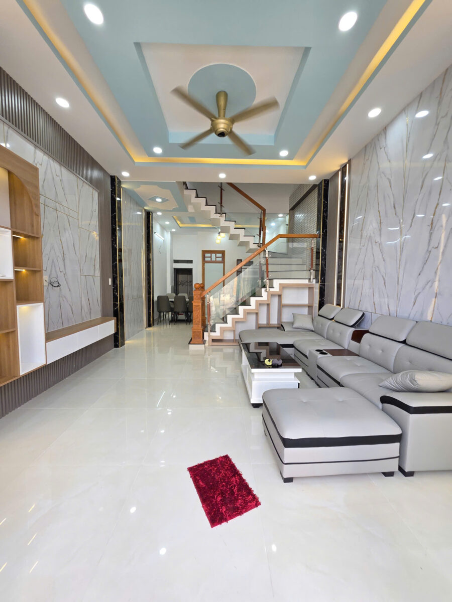Bán nhà mới 1T1L 4.5x18m hoàn công, hẻm Bùi Hữu Nghĩa p. Tân Hạnh, full nội thất