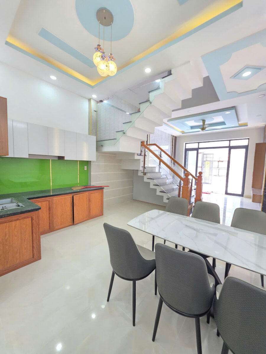 Bán nhà mới 1T1L 4.5x18m hoàn công, hẻm Bùi Hữu Nghĩa p. Tân Hạnh, full nội thất