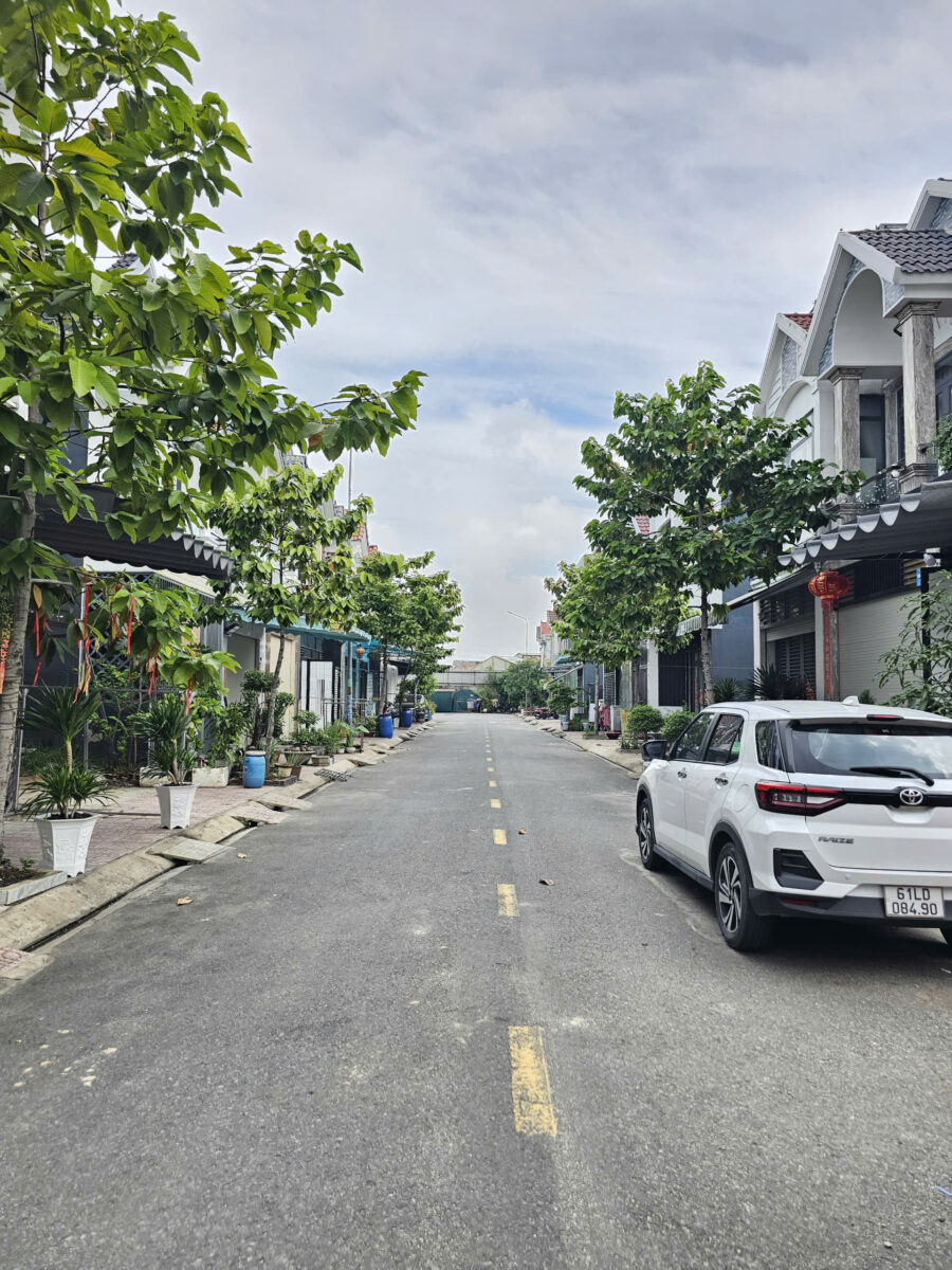Bán nhà 1T1L 4x15m, đường N5 KDC Phú Hồng Thịnh 8 (Không vướng cống)