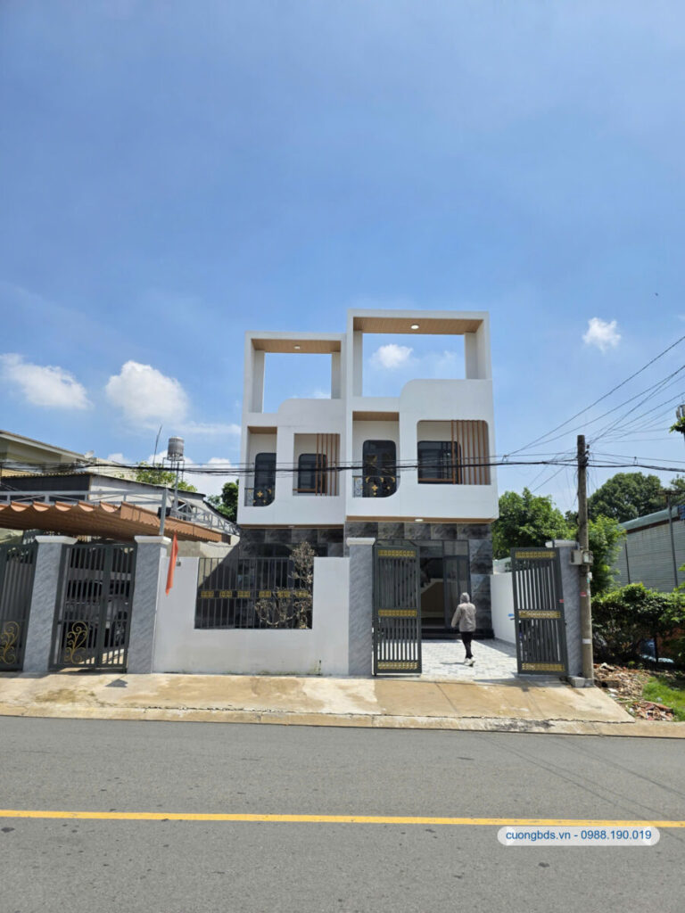 Bán nhà mới 1T1L 5.2x25m, mặt tiền Bình Thung gần Ngã Tư Bình Thung (Hoàn công)