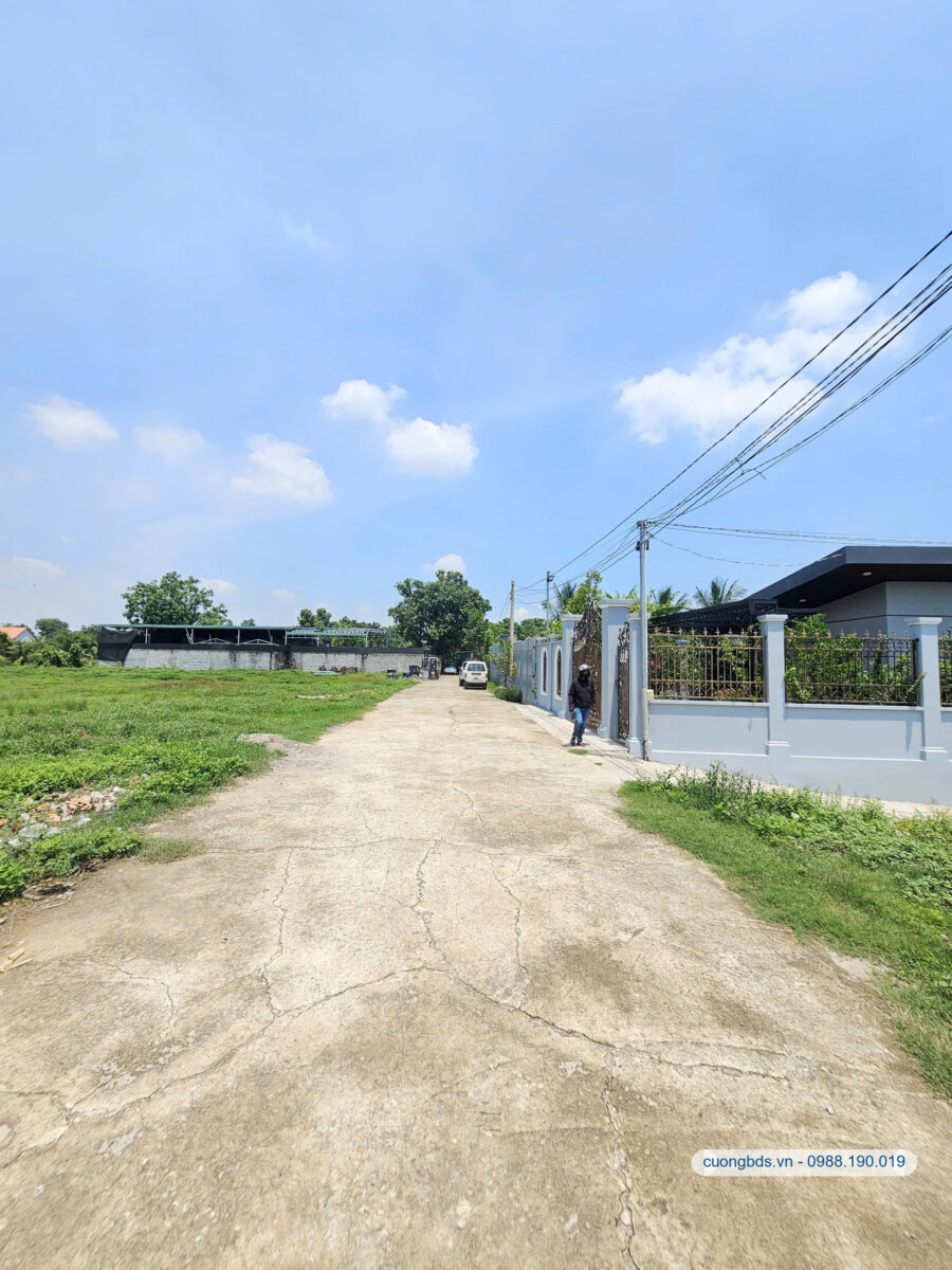 Bán đất 10x55m, hẻm ĐT.747A kế tổ hợp giáo dục FPT
