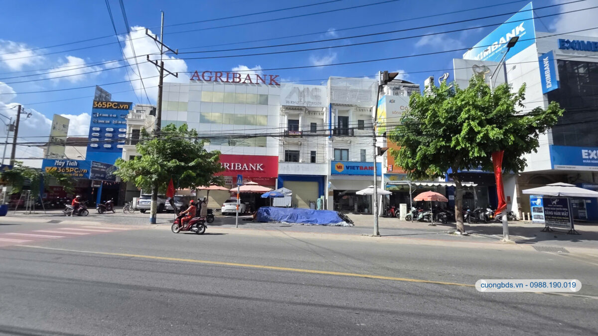 Bán nhà 1T2L 5.3x24.5m hoàn công, mặt tiền đường 22 tháng 12 (Thổ cư 100%)