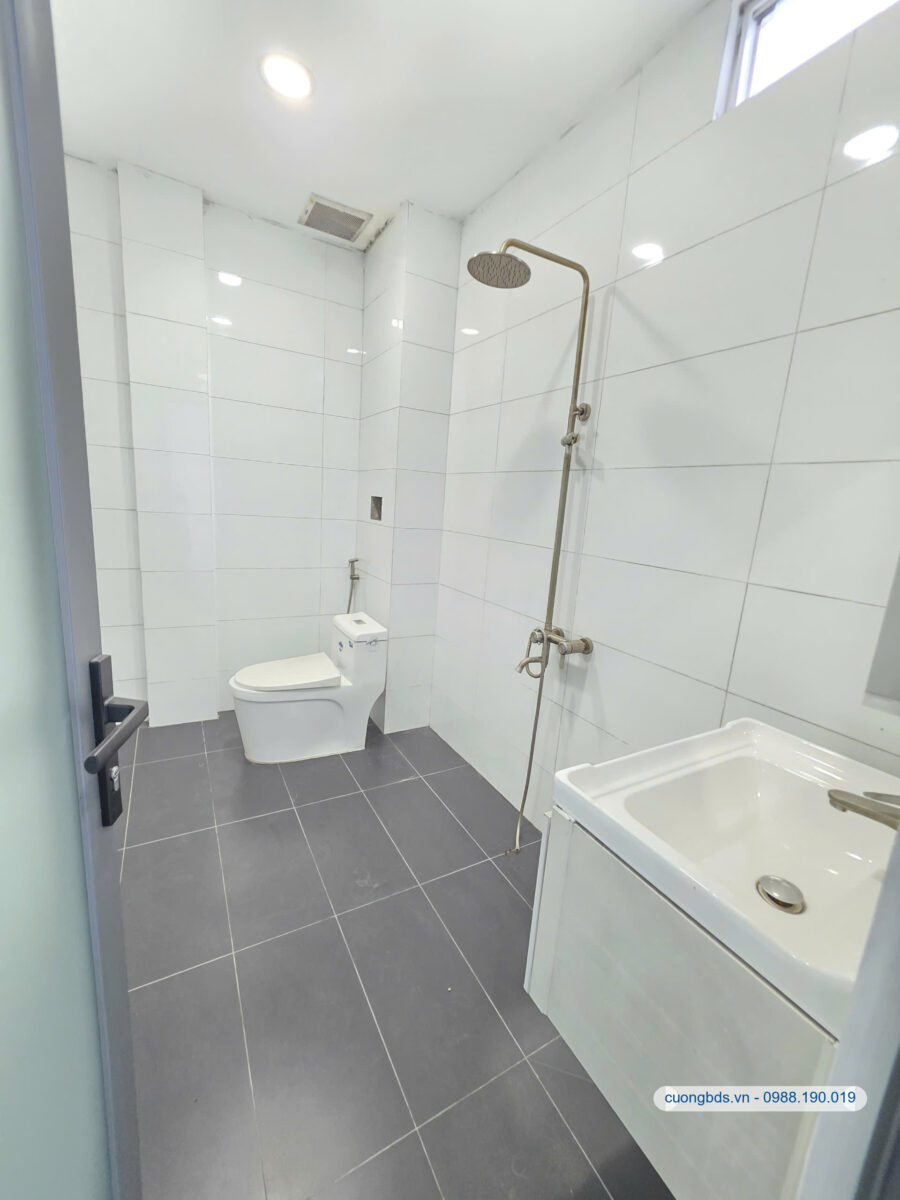Bán nhà 1T2L 5.3×24.5m hoàn công, mặt tiền đường 22 tháng 12 (Thổ cư 100%)
