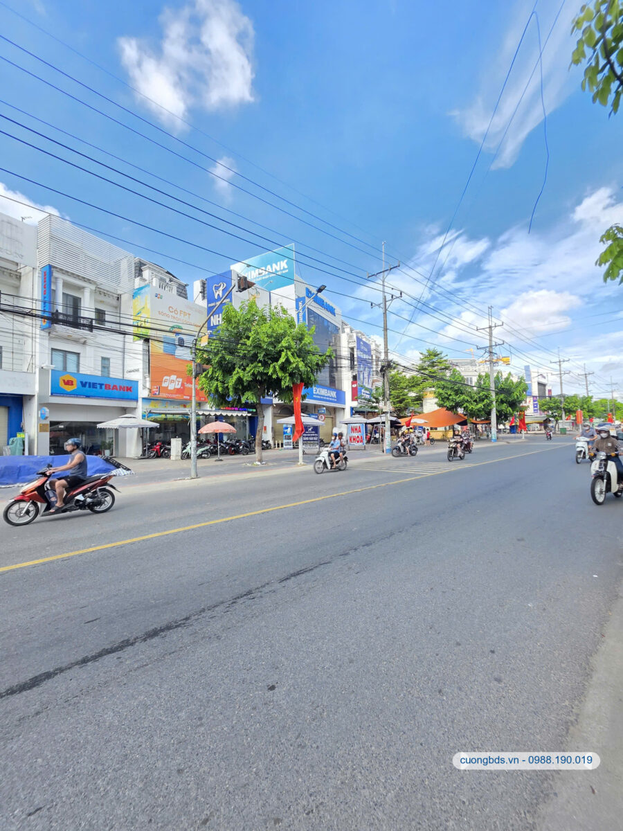 Bán nhà 1T2L 5.3×24.5m hoàn công, mặt tiền đường 22 tháng 12 (Thổ cư 100%)