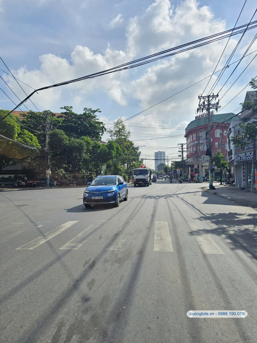 Bán đất 6.7x29m, mặt tiền Nguyễn Trãi kế ngã tư Đồi Mồi, đang thuê 20tr/th