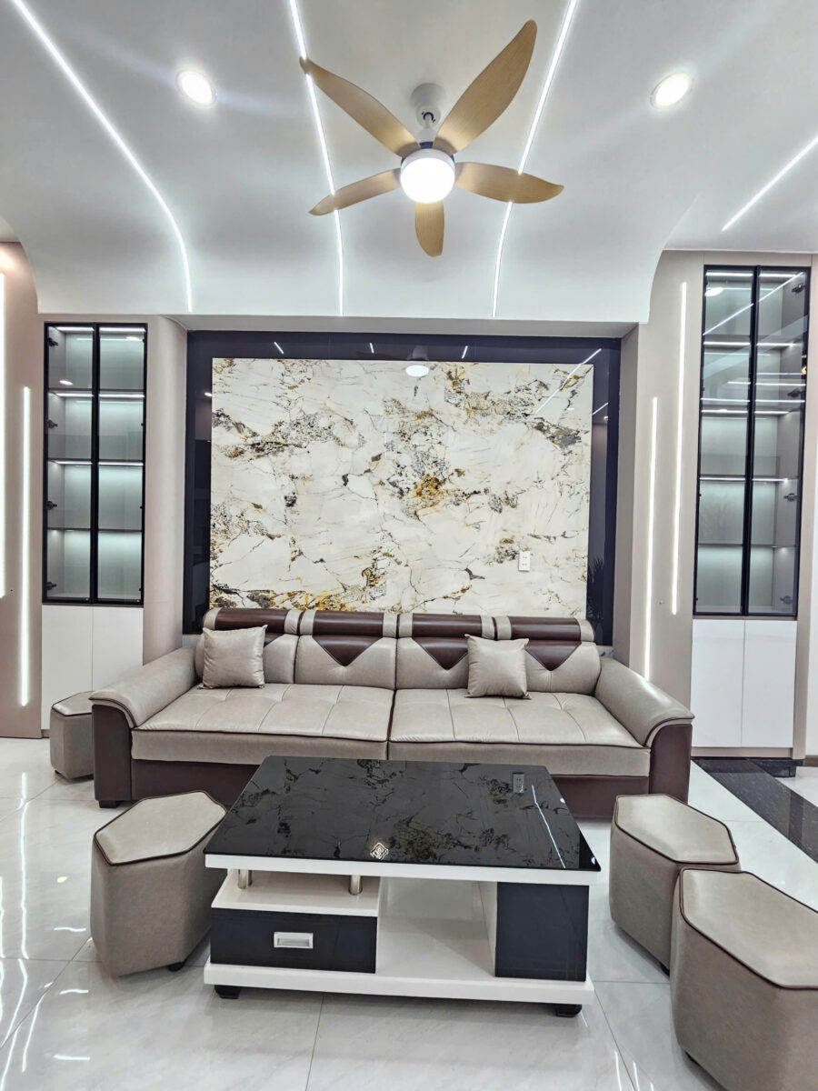 Bán nhà mới 1T2L 4x15m, đường D3 KDC Phú Hồng Đạt, full nội thất (Hoàn công)