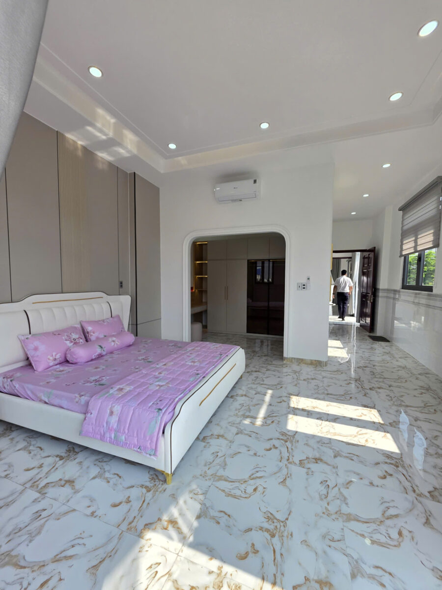 Bán căn góc 1T2L 5x19m, đường N2 KDC The Suncity p. An Phú gần chợ Đông Đô
