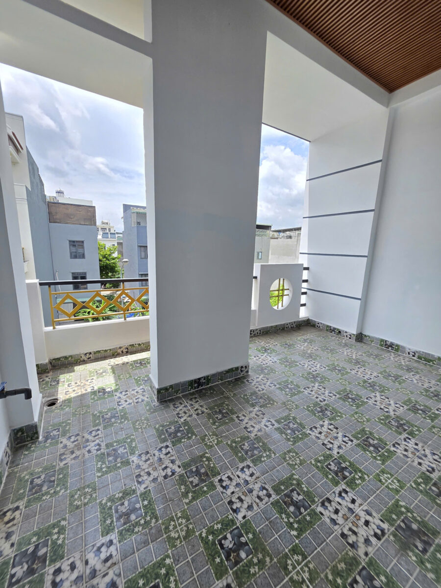 Bán nhà 1T2L 4.5x14m, đường D2 KDC Phú Hồng Thịnh 6 (Không vướng tụ điện)