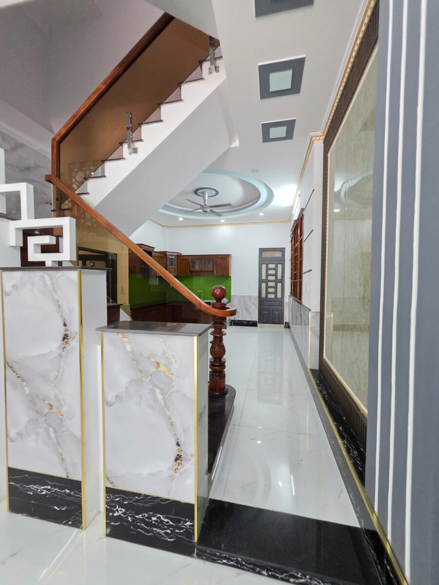 Bán nhà 1T2L 4.5x14m, đường D2 KDC Phú Hồng Thịnh 6 (Không vướng tụ điện)