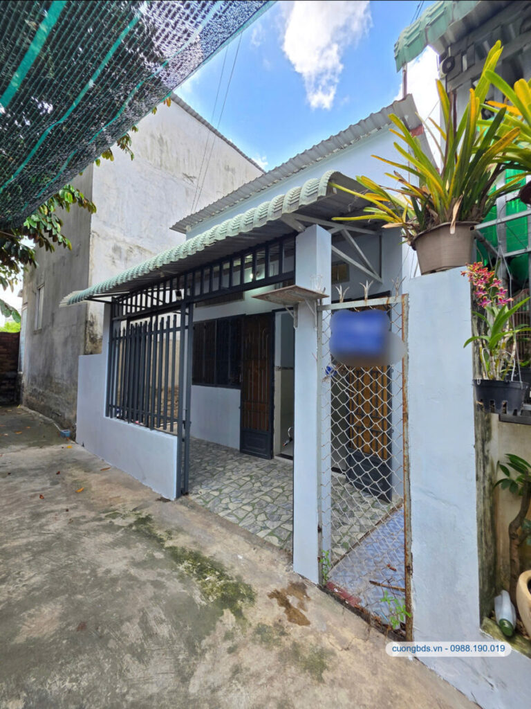 Bán nhà cấp 4 (5.5x11m), hẻm ĐT.743A gần bệnh viện đa khoa Dĩ An (Giá rẻ)