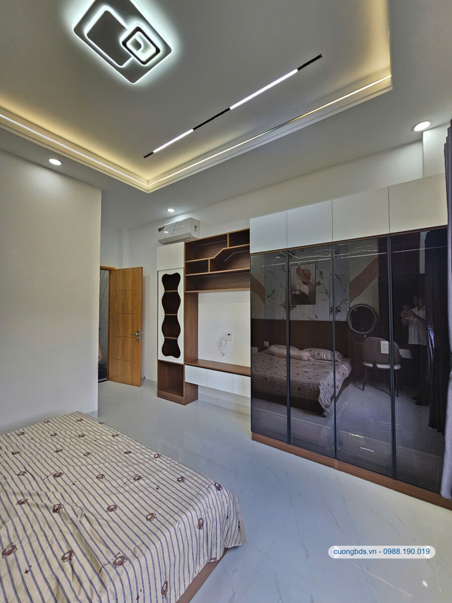 Bán nhà mới 1T2L 4×16.7m, đường N1 KDC Phú Hồng Đạt, full nội thất (Trục chính)