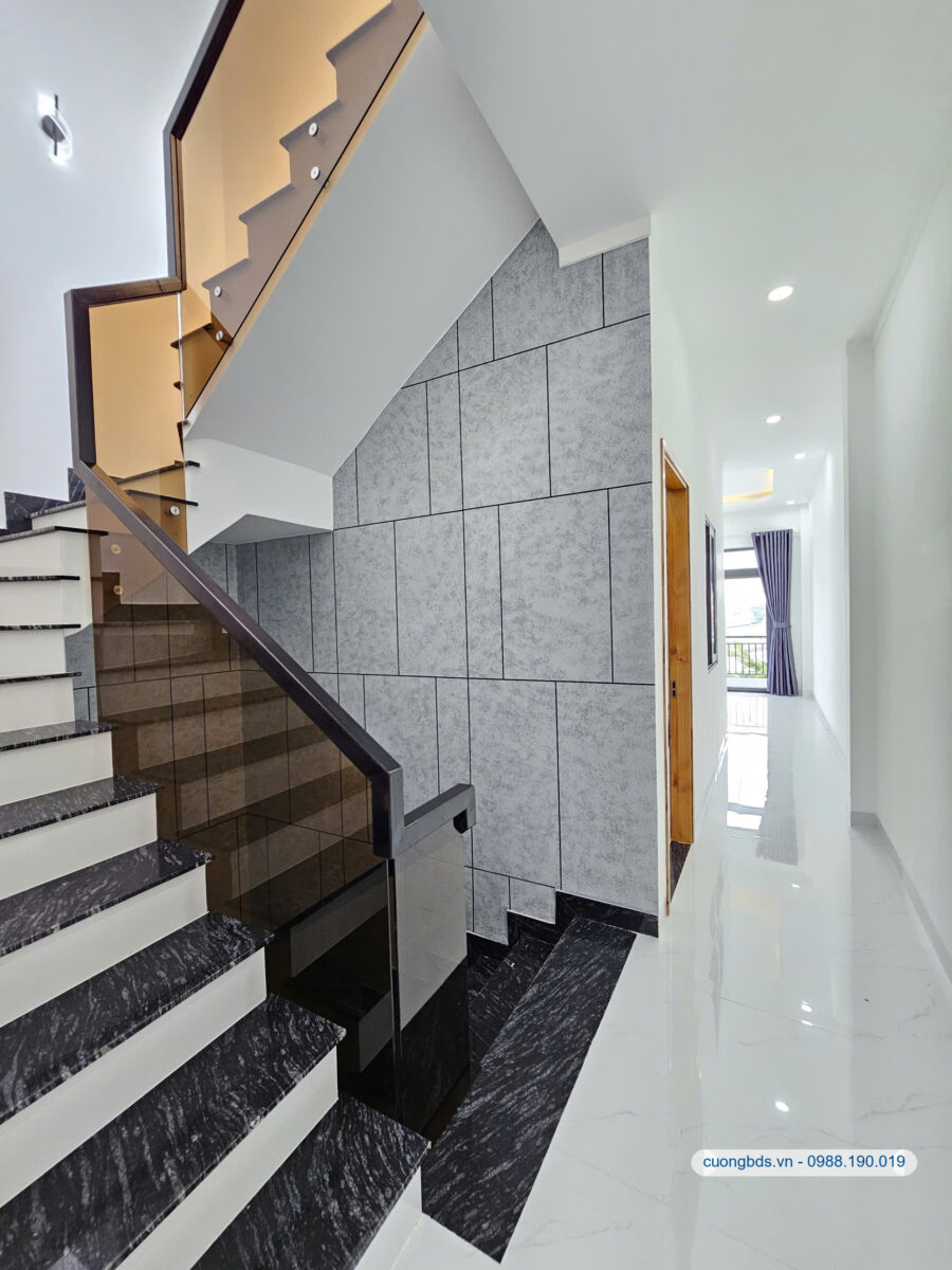 Bán nhà mới 1T2L 4×16.7m, đường N1 KDC Phú Hồng Đạt, full nội thất (Trục chính)
