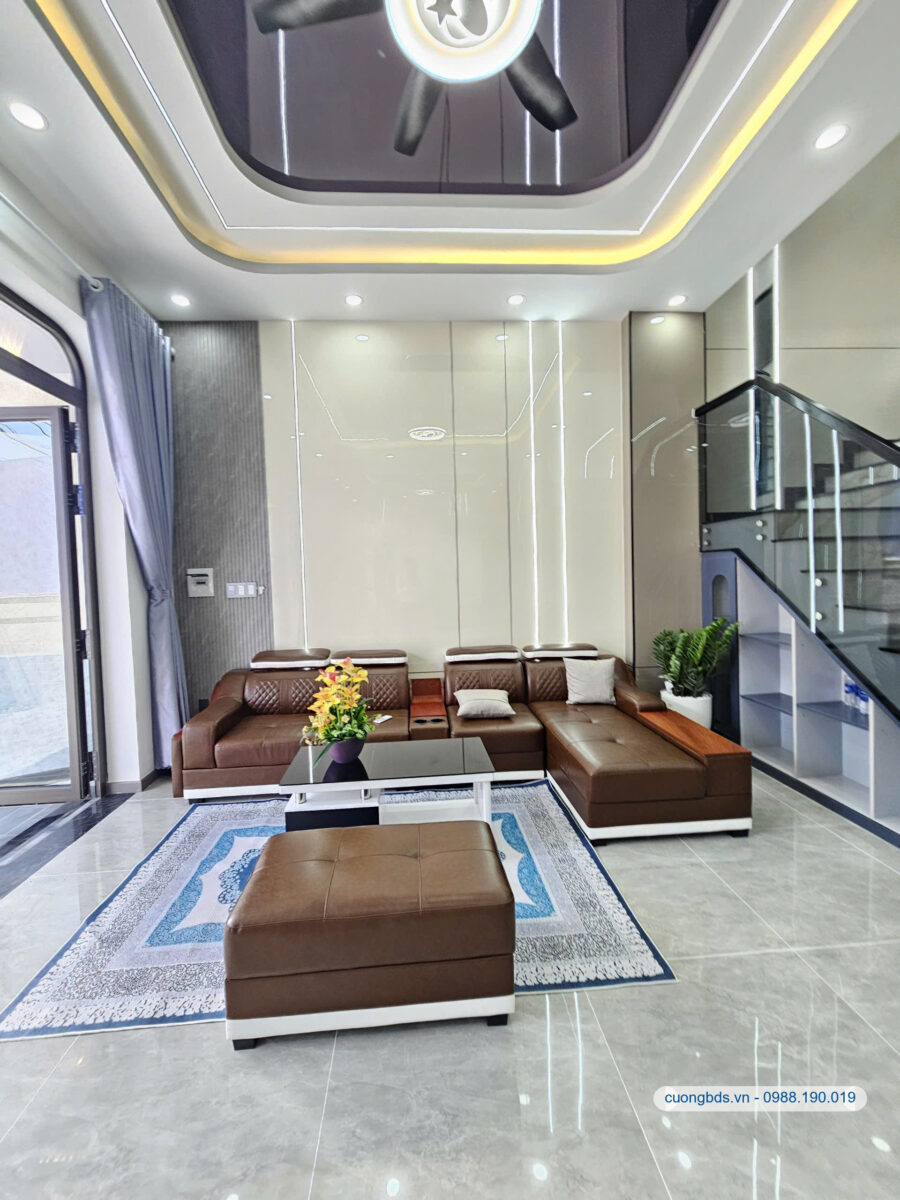 Bán nhà mới 1T2L 5x20m, hẻm Nguyễn Trung Trực gần chợ Dĩ An 1, full nội thất (Hoàn công)