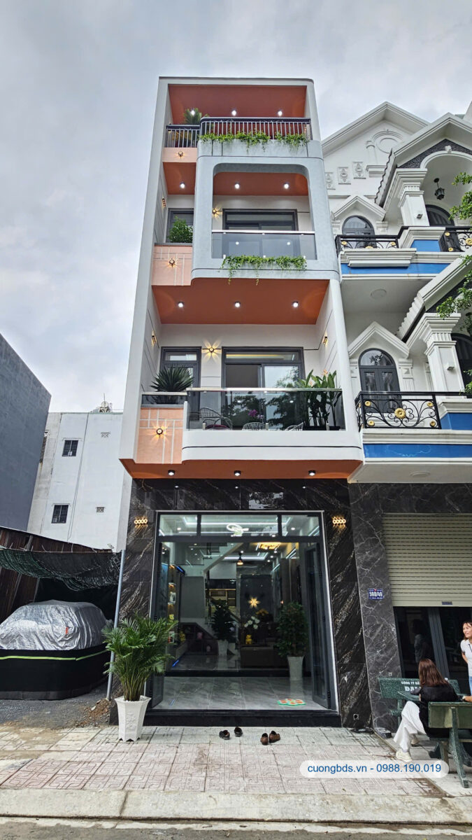 Bán nhà mới 1T2L 4x15m hoàn công, đường D2 KDC Phú Hồng Đạt, full nội thất (Trục chính)