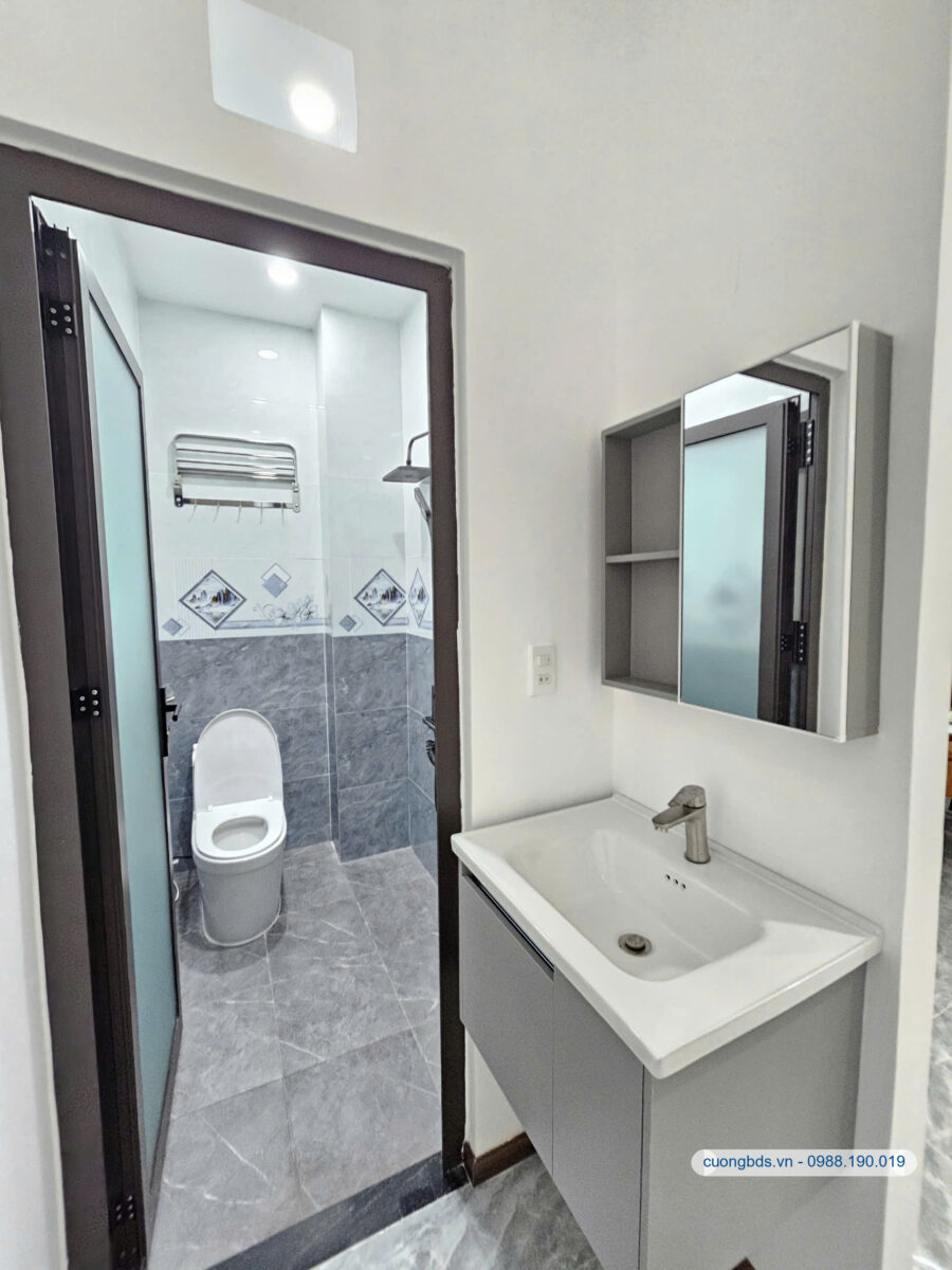 Bán nhà mới 1T1L 4x18m, đường số 1 KDC Phú Hồng Thịnh 3, full nội thất (Hoàn công)