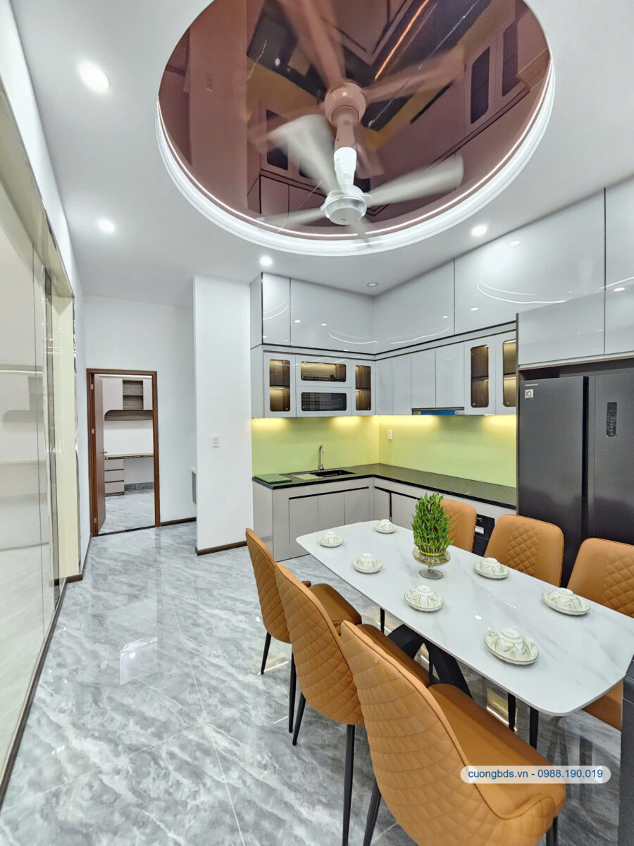 Bán nhà mới 1T1L 4x18m, đường số 1 KDC Phú Hồng Thịnh 3, full nội thất (Hoàn công)