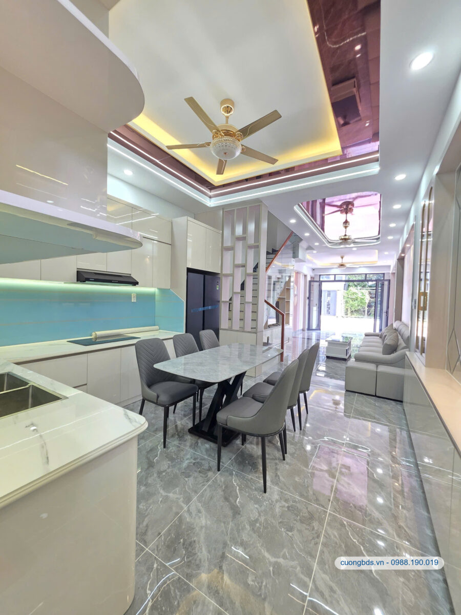 Bán nhà mới 1T3L 4x16m hoàn công, đường N1 KDC Phú Hồng Thịnh 6, full nội thất (Trục chính)