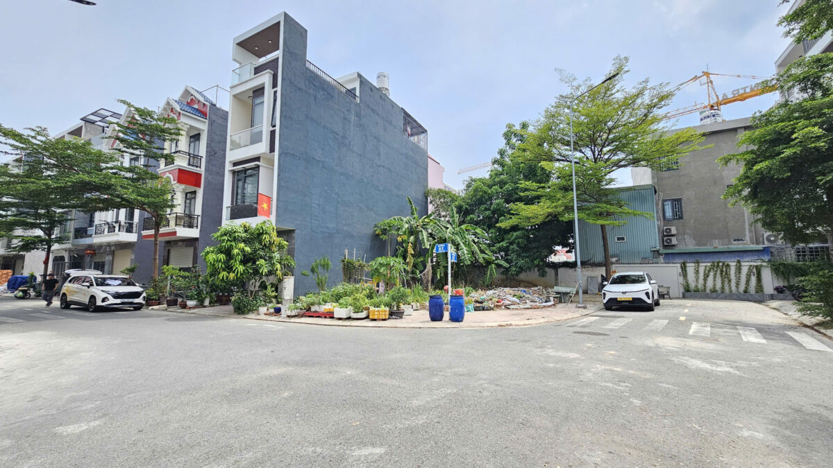 Bán lô góc 7.6x15.5m, đường D2 KDC Lộc Phát p. Thuận Giao