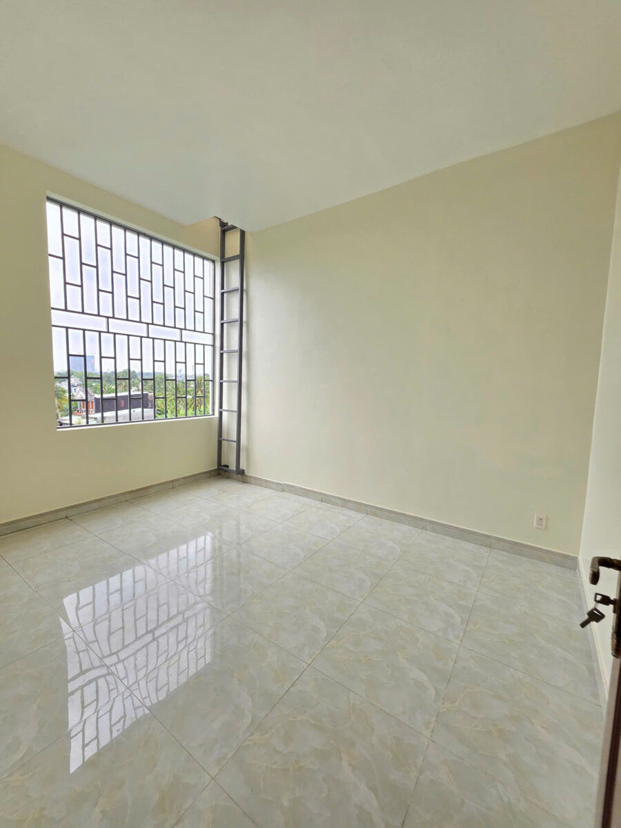 Bán nhà 1T2L 5.4x32m, mặt tiền Nguyễn Thị Tươi p. Tân Bình