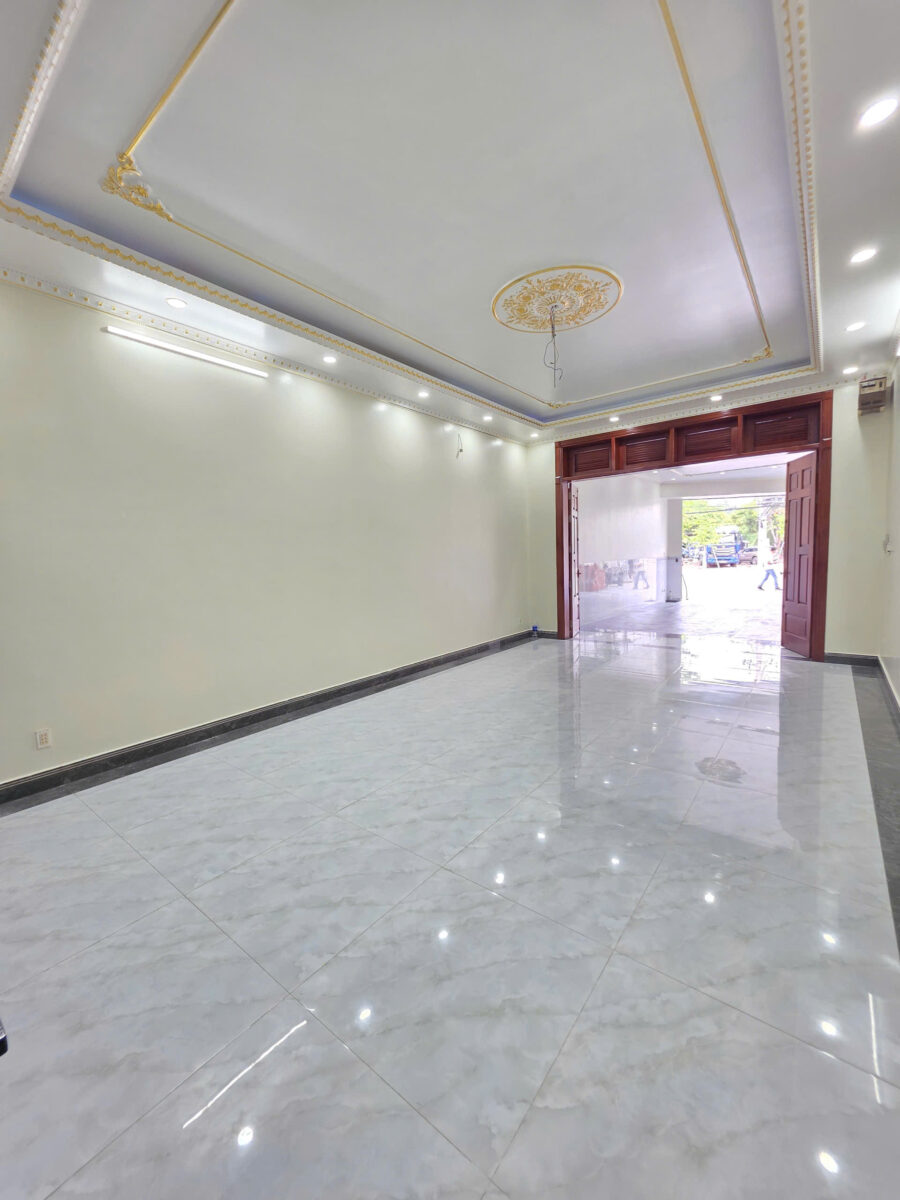Bán nhà 1T2L 5.4x32m, mặt tiền Nguyễn Thị Tươi p. Tân Bình