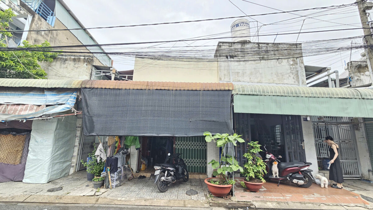 Bán dãy trọ 5x19.5m, KDC Bình Đáng kế chợ Bình Đáng, đang thu 10tr/th