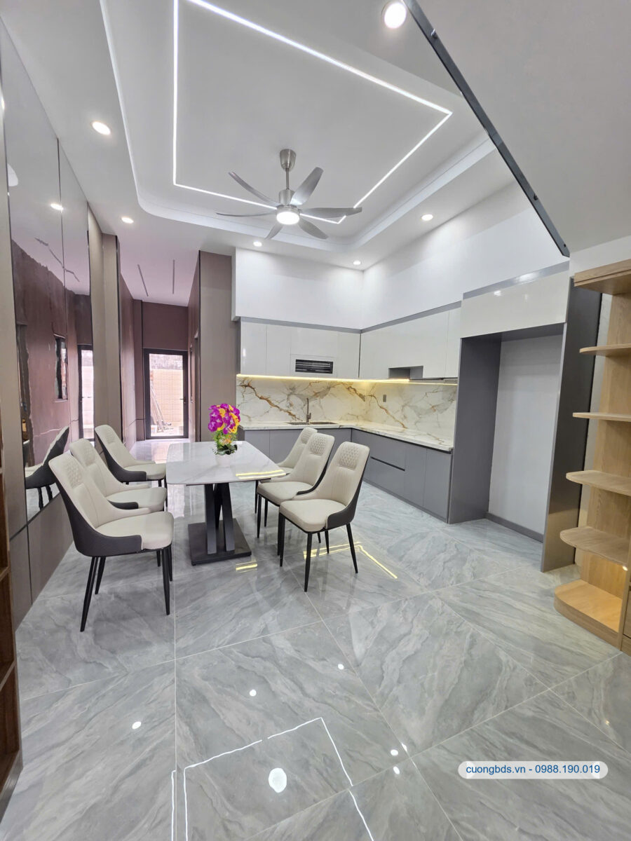 Bán nhà mới 1T2L 4×27.5m, hẻm Vàm Suối gần chợ Bình An, full nội thất
