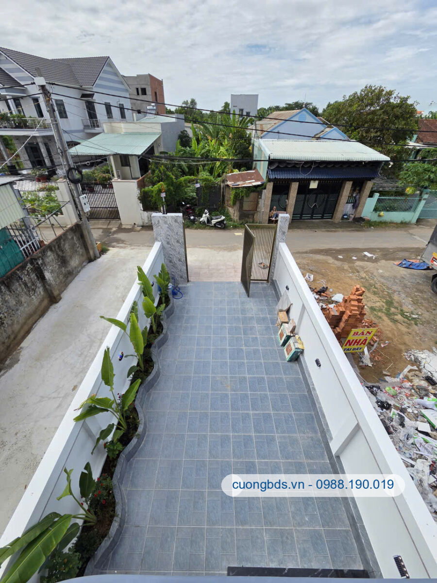 Bán nhà mới 1T1L 5x29m, hẻm Bùi Hữu Nghĩa gần sông Đồng Nai, full nội thất