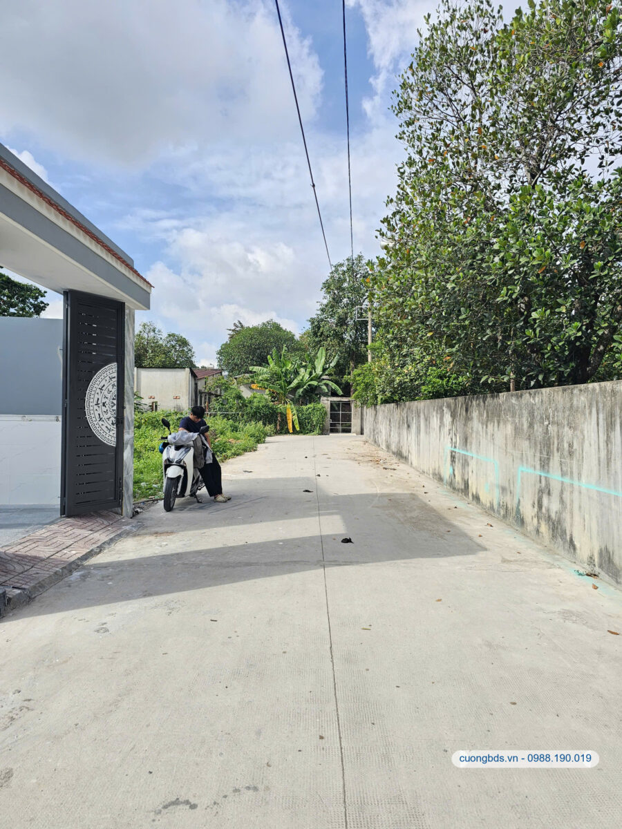 Bán nhà mới 1T1L 4×22.6m, hẻm ĐT.743A gần ngã tư Bình Thung (Hoàn công)