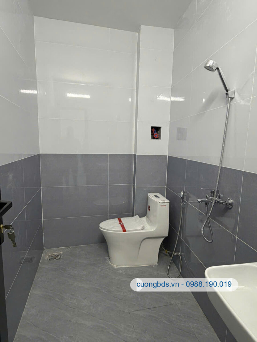 Bán nhà mới 1T1L 5.5x12m, hẻm Bùi Hữu Nghĩa kế sông Đồng Nai (Thổ cư 100%)