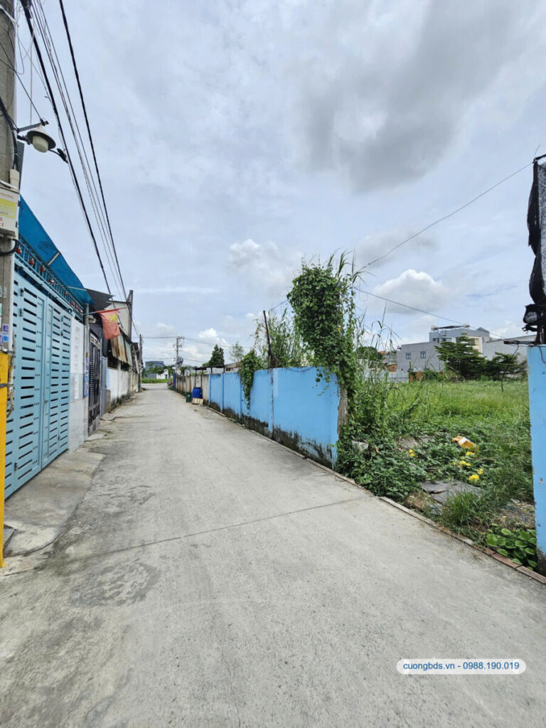 Bán 14 lô đất (840m2), hẻm Nguyễn Thị Tồn gần công viên (Giá rẻ, vị trí trung tâm)