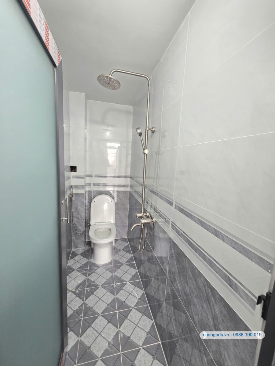 Bán nhà mới 1T1L 4.9x8m, hẻm Nguyễn Đức Thiệu gần chợ Xóm Nghèo (Giá rẻ)