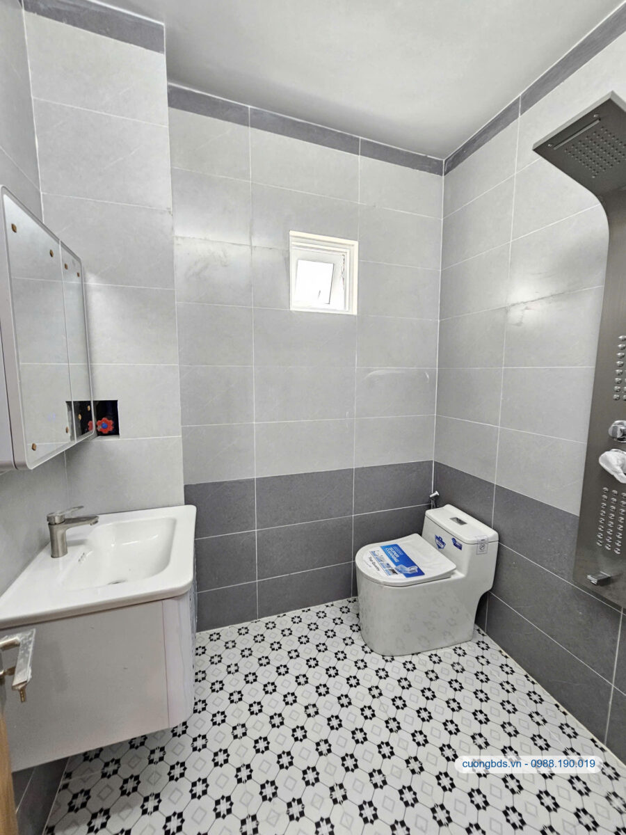 Bán nhà mới 1T1L 5x16m, hẻm Hoàng Minh Chánh (hoàn công, full nội thất)