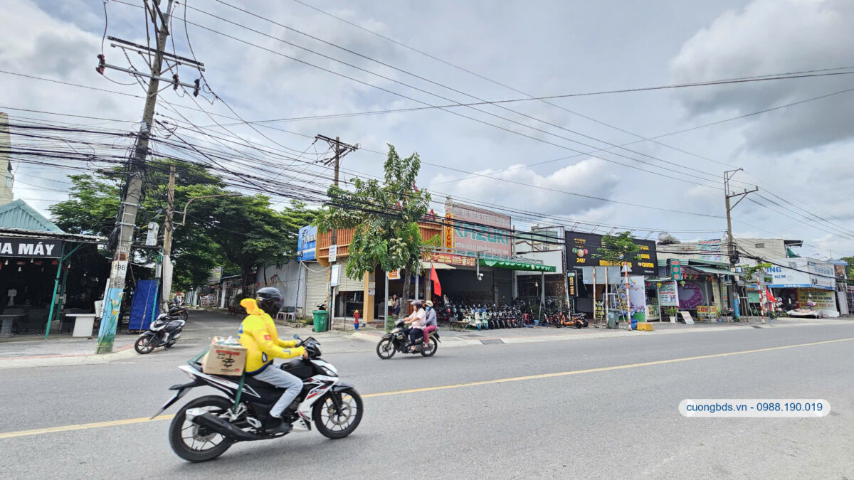 Bán đất 1002m2, mặt tiền đường 22 tháng 12, đang cho thuê 50tr/th (Vị trí sầm uất)