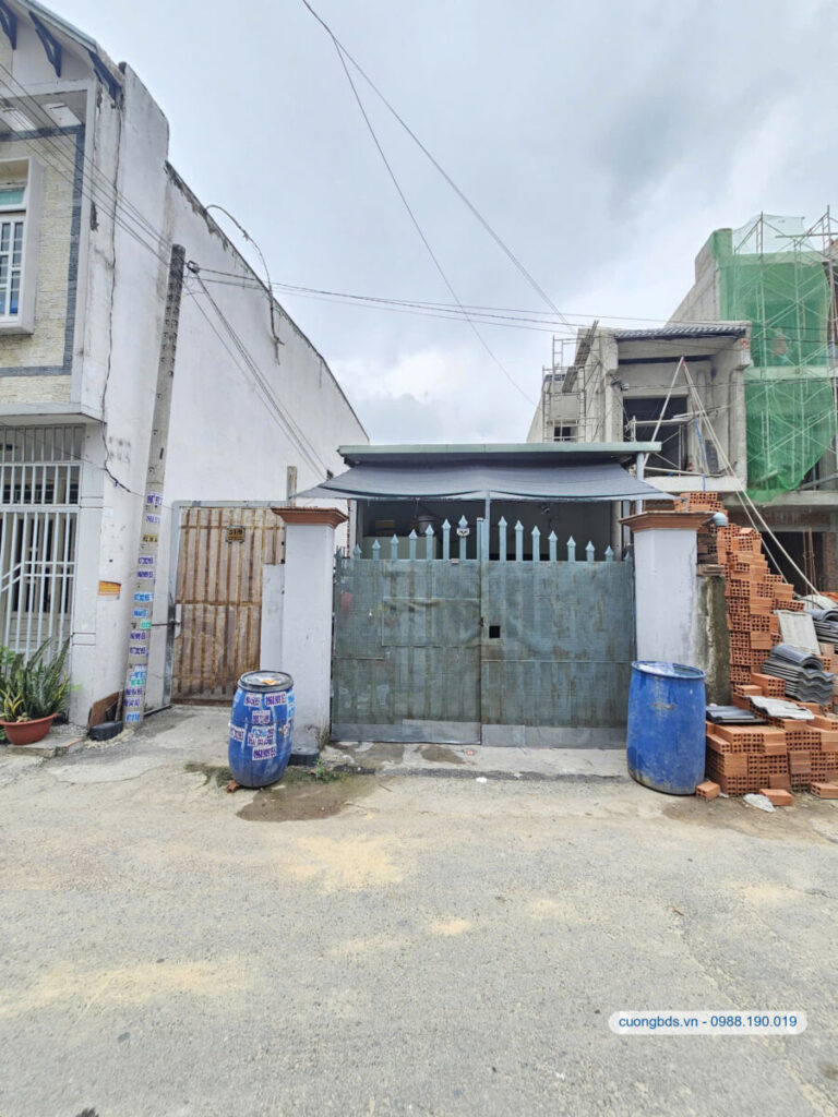 Bán nhà 1T1L+phòng trọ 6.3×28.5m, hẻm Trần Quang Khải gần chợ Dĩ An 1, đang thu 20tr/th