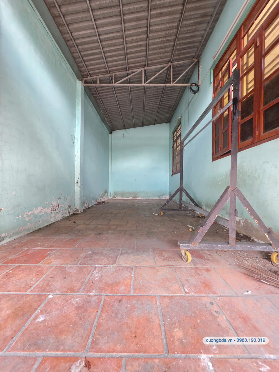 Bán nhà cấp 4 (14.3x10m), hẻm Nguyễn Du gần ngã ba Cửu Long, đang thuê 5tr/th