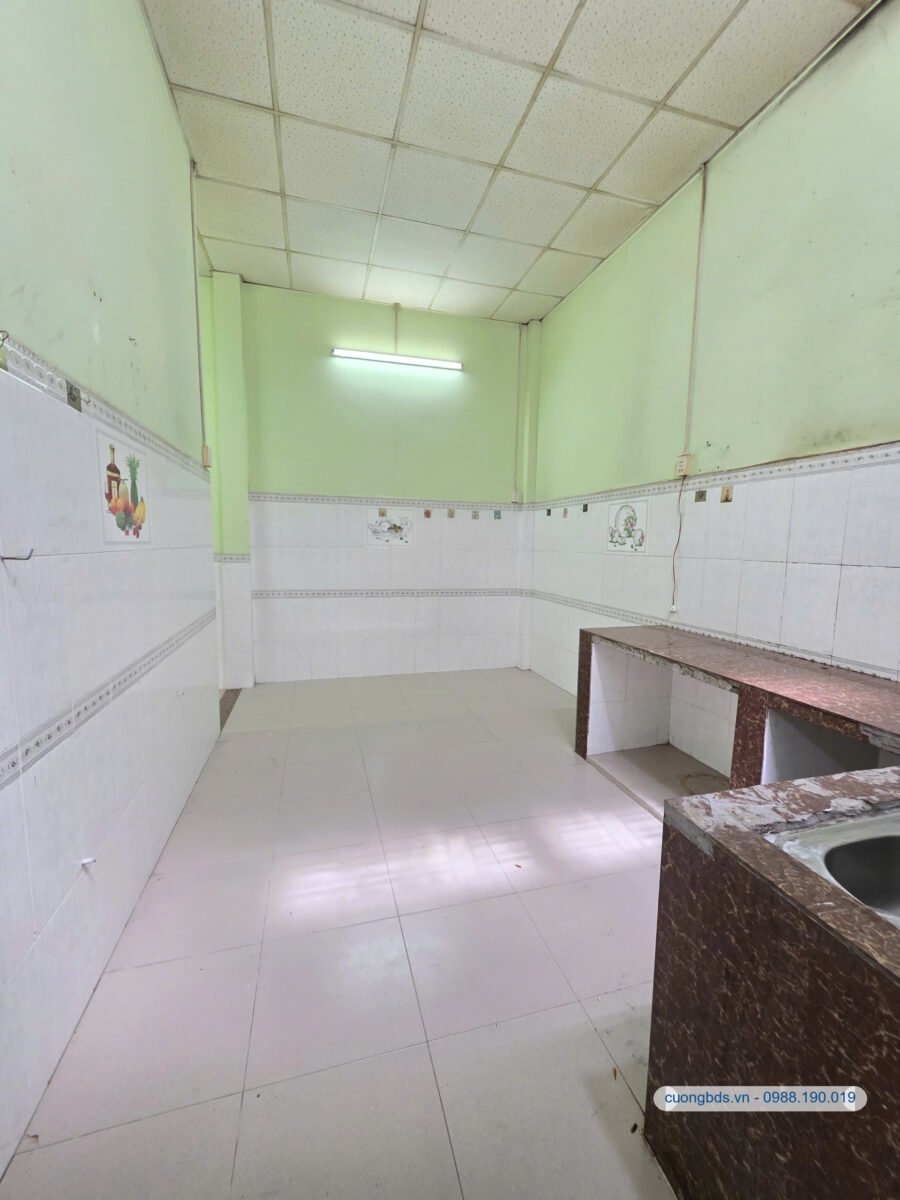 Bán nhà cấp 4 (14.3x10m), hẻm Nguyễn Du gần ngã ba Cửu Long, đang thuê 5tr/th