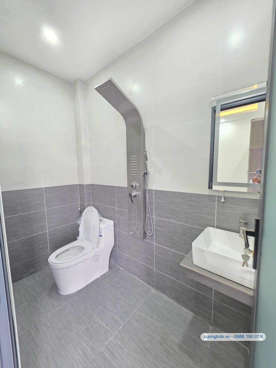 Bán nhà mới 1T2L 5.2×14.2m, hẻm Hoàng Minh Chánh gần trường cấp 1, full nội thất