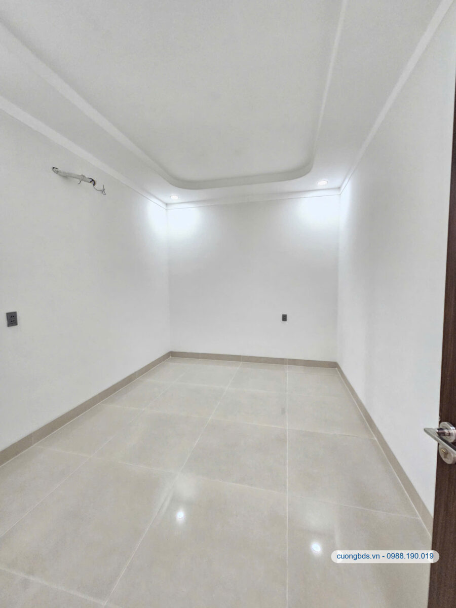 Bán nhà mới cấp 4 (6x17m) hoàn công, hẻm Phạm Văn Diêu gần trường cấp 1,2 (Thổ cư 100%)