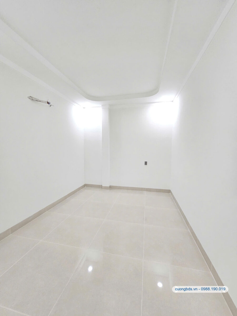 Bán nhà mới cấp 4 (6x17m) hoàn công, hẻm Phạm Văn Diêu gần trường cấp 1,2 (Thổ cư 100%)