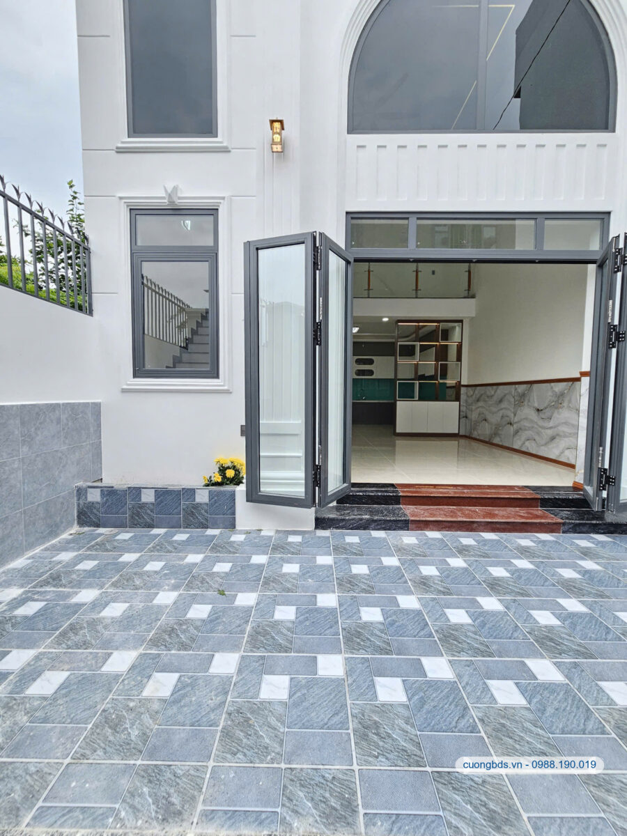 Bán nhà mới cấp 4 (6x17m) hoàn công, hẻm Phạm Văn Diêu gần trường cấp 1,2 (Thổ cư 100%)