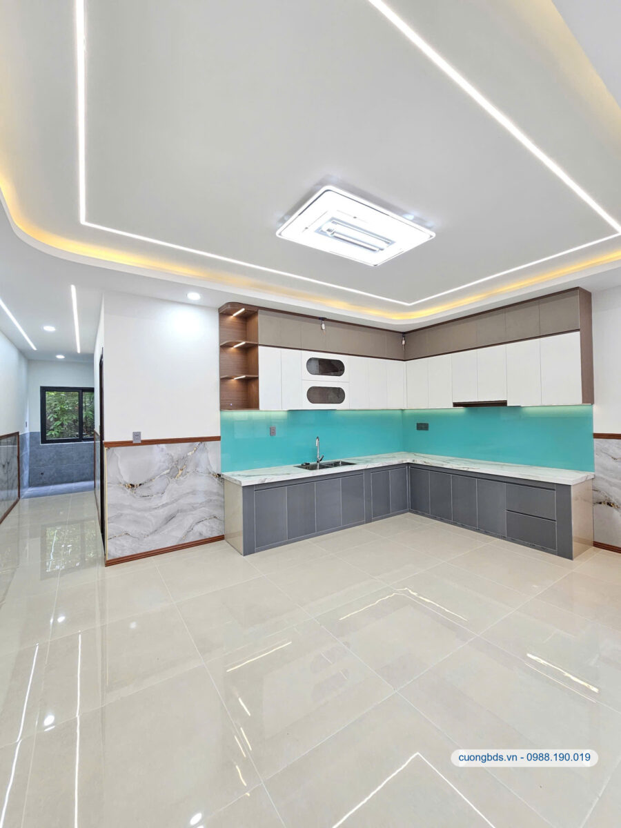Bán nhà mới cấp 4 (6x17m) hoàn công, hẻm Phạm Văn Diêu gần trường cấp 1,2 (Thổ cư 100%)