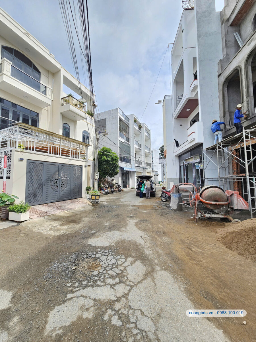 Bán nhà mới 1T2L 5x15m, hẻm Hoàng Minh Chánh gần Sông Đồng Nai (Hoàn công)