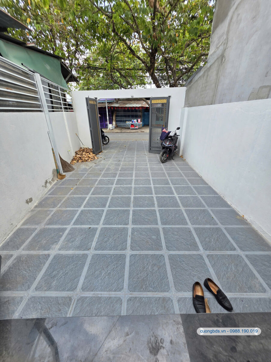 Bán nhà mới 1T1L, mặt tiền Nguyễn Thị Tồn gần Sông Đồng Nai, full nội thất (Hoàn công)