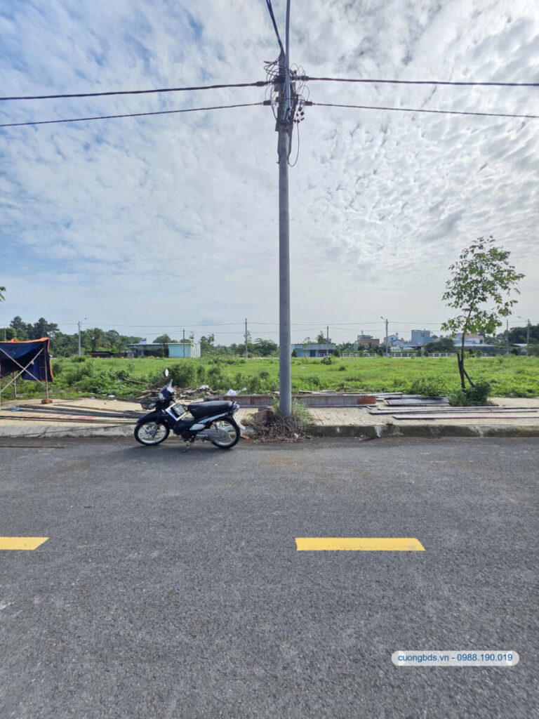 Bán đất 5x18m, đường số 3 KDC Tân Hạnh (Giá rẻ, trục chính, không vướng cống và cột điện)