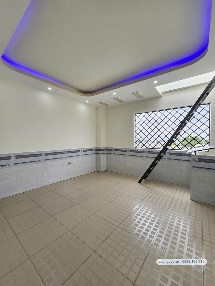 Bán nhà mới 1T3L 5x12m, đường N2 KDC Đông Hòa C (Hoàn công, full nội thất)